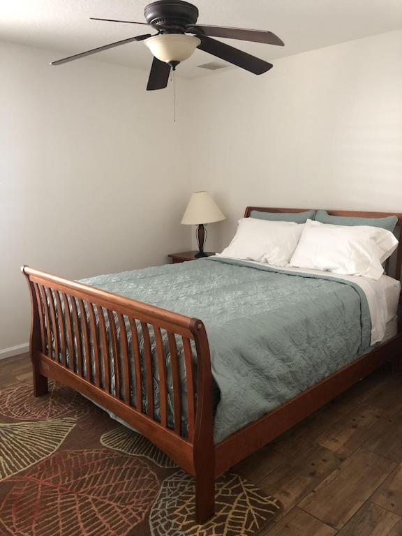 Modern, Upscale, And New Blue Bungalow In The Heart Of Downtown St Augustine Сент-Огастин Экстерьер фото