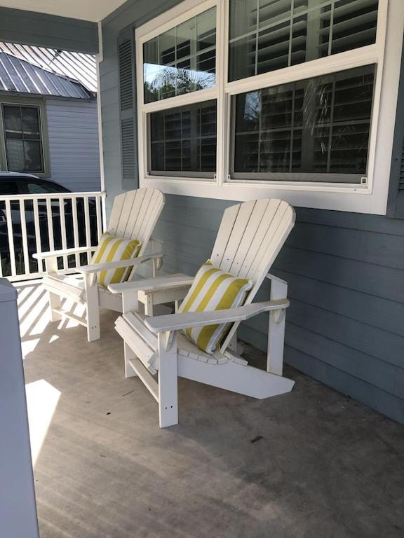 Modern, Upscale, And New Blue Bungalow In The Heart Of Downtown St Augustine Сент-Огастин Экстерьер фото